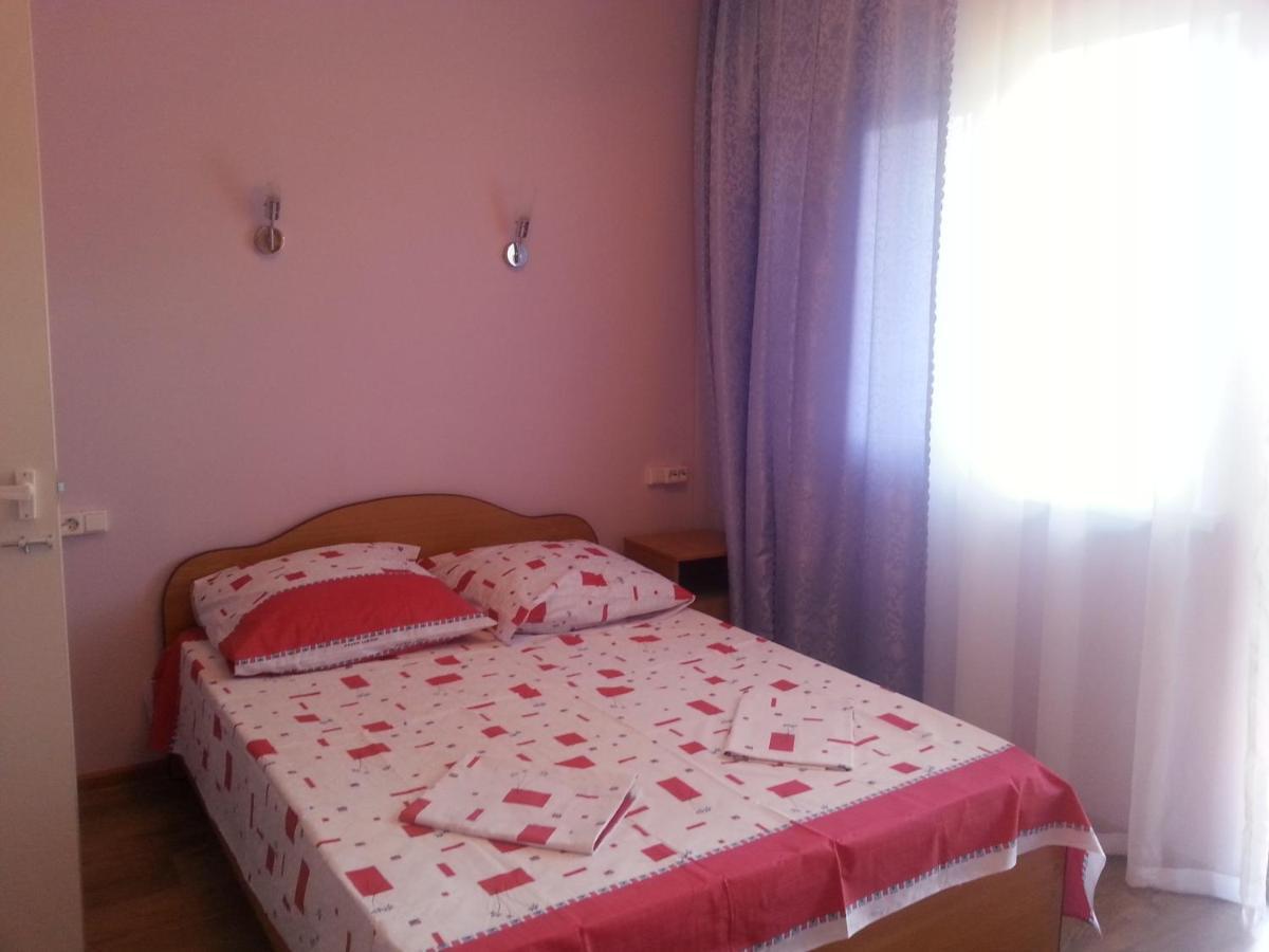 Guest House Yuzhnaya Palmira Πιτσούντα Εξωτερικό φωτογραφία