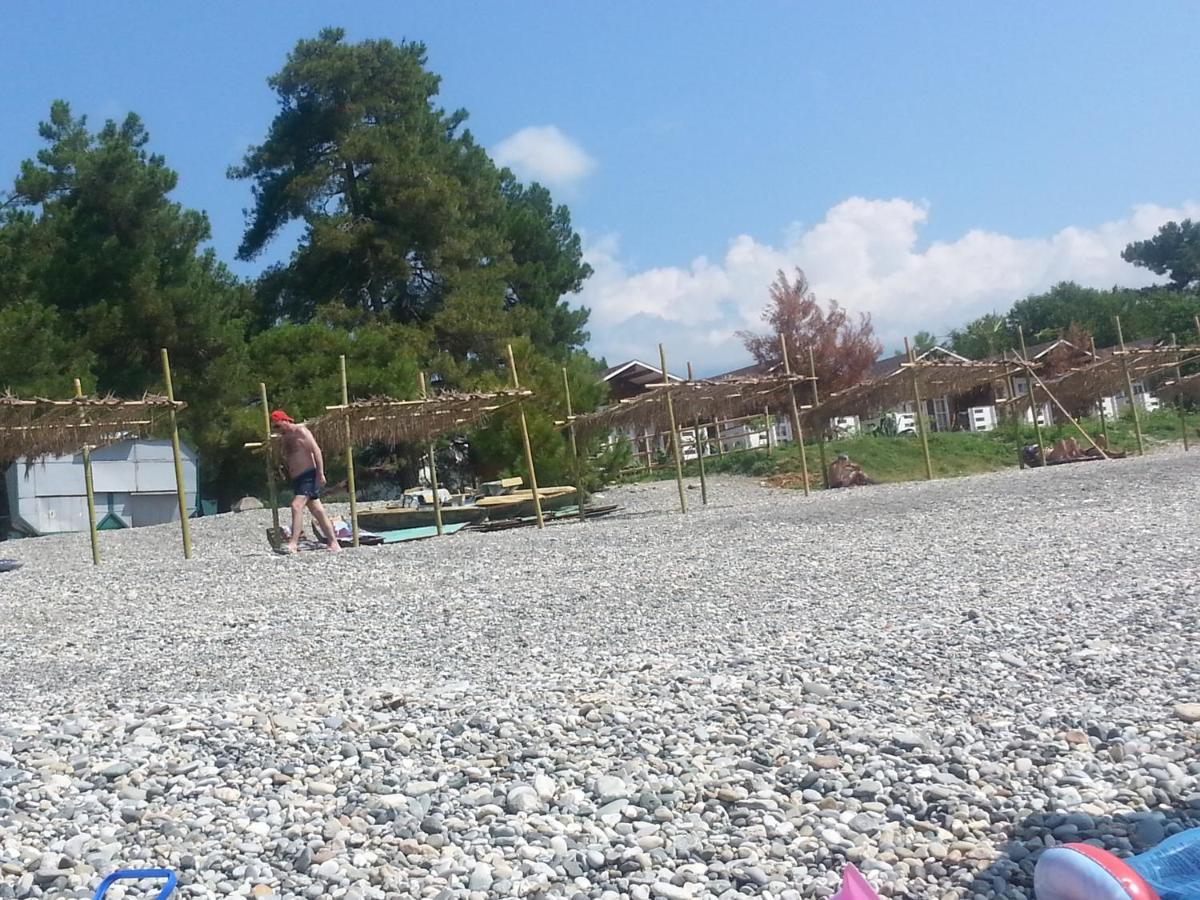 Guest House Yuzhnaya Palmira Πιτσούντα Εξωτερικό φωτογραφία